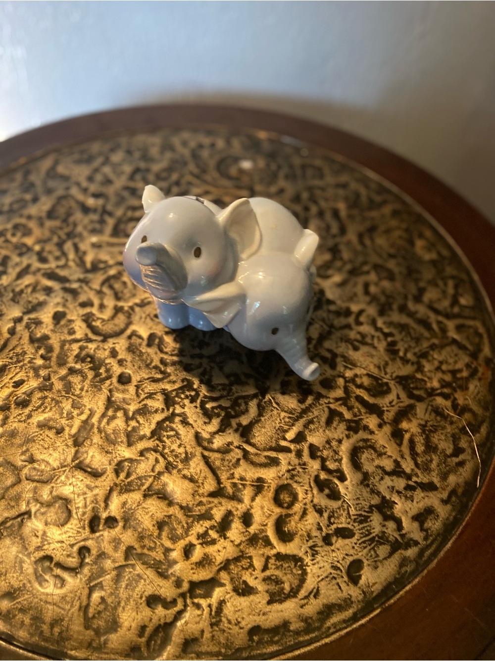 Enesco White Ceramic Elephant Figurine Pair